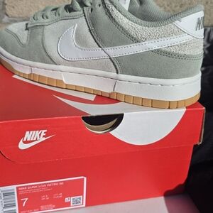Nike Dunk Low Retro SE in Sage Green and White